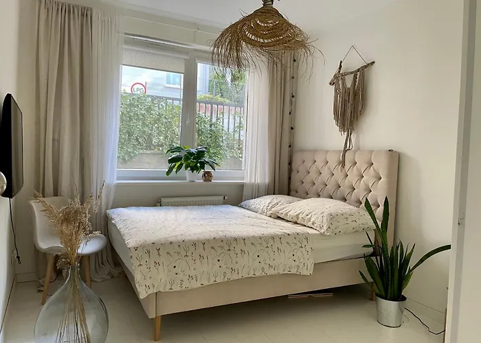 Lesne Mieszkanko דירה *